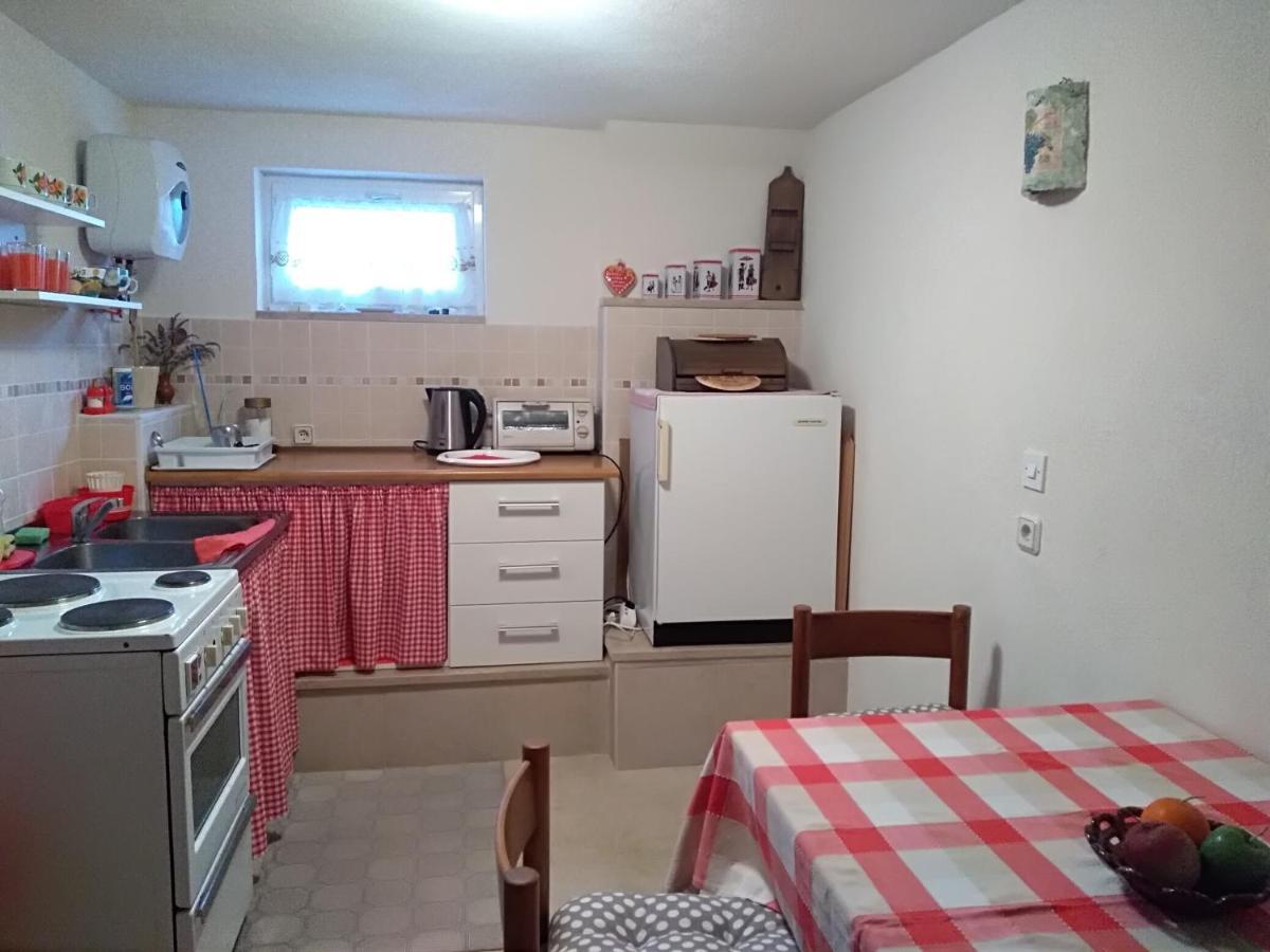 Apartman Tri Palme Gabonjin Chambre photo